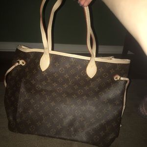 Faux Louis Vuitton big bag with matching small bag